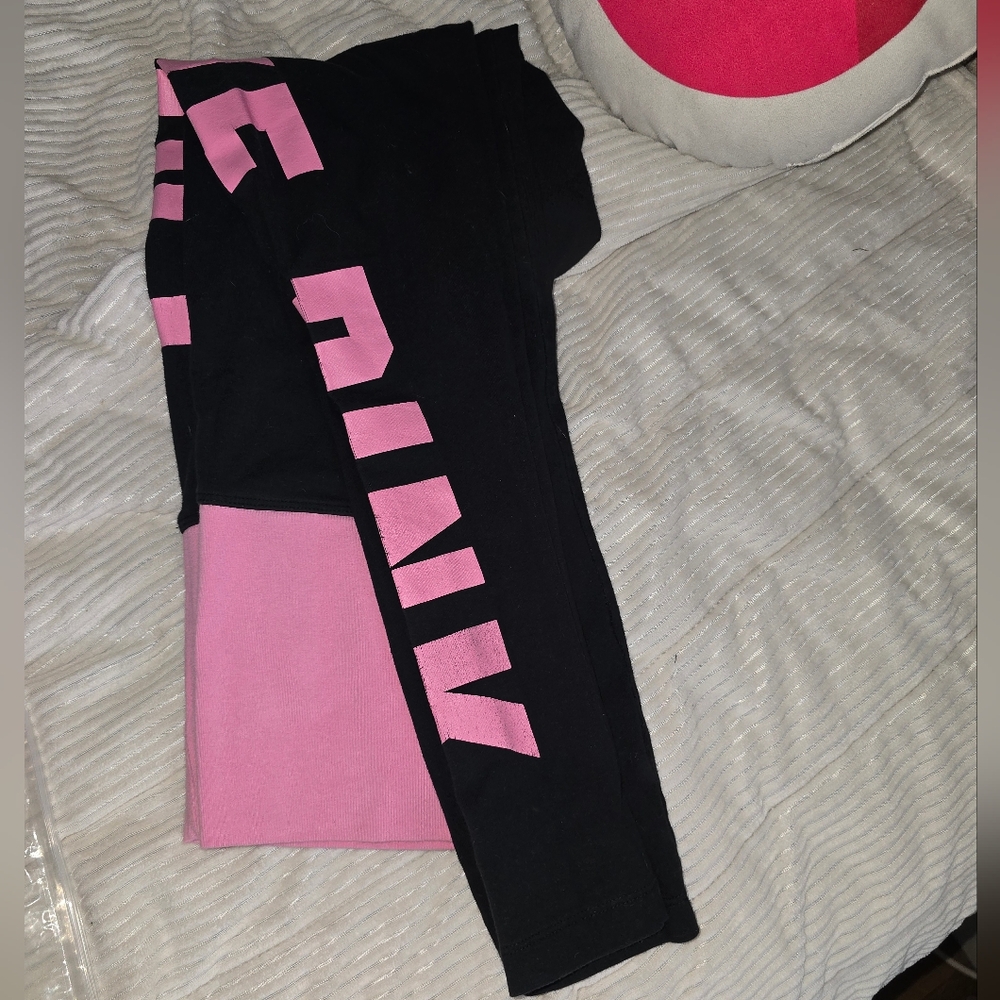 Black And Pink Graphic Leggings Classic   Skinny Foldover Leggings vs PINK